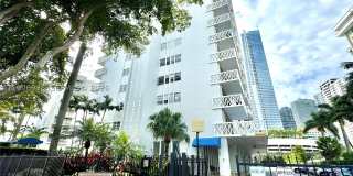 1430 Brickell Bay Dr. Gallery 13