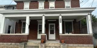 239 N STRATTON Street Gallery 1