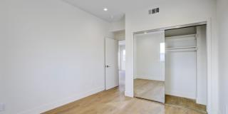 5639 Riverton Ave Gallery 19