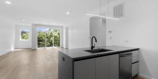 204 S Leavitt Gallery 8