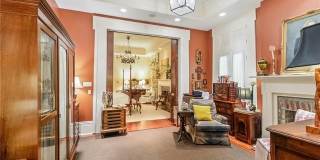1404 PRYTANIA Street Gallery 23