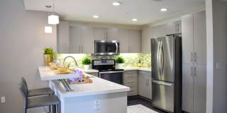 360 Luxury Apartments Gallery 31