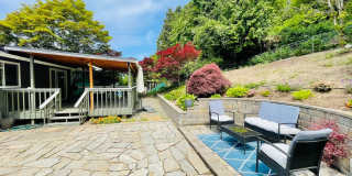 Beautifully Renovated 5 Bedroom House with Large Yard! Gallery 25