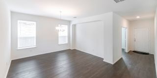 Leander Living with Loft, Flex Space & Style Gallery 4