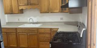 Spacious 3-Bedroom, 1-Bath Townhouse in Millville Gallery 11