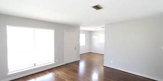 4BR 2BA New On The Market! Cute! Cute! Cute! Better Hurry To See This One!! Gallery 4