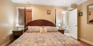 1860 Burgundy Street Gallery 12