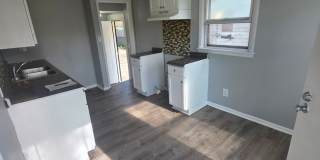 Single Family House with private backyard Available NOW Gallery 5