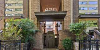 Nestled in the heart of Charlotte’s iconic Myers Park, this sophisticated 10-unit gated condo on Queens Road offers modern elegance & urban convenience Gallery 4