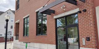 Sixth &amp; Washington Gallery 4