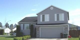 Spacious Tri-Level On Corner Lot Gallery 1