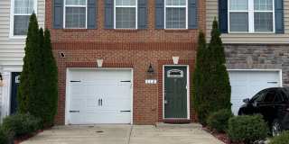 112 HIDDEN BROOK Drive Gallery 1