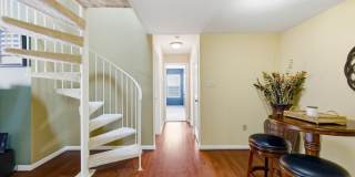 10208-C ASHBROOKE Court Gallery 17