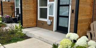 Windergreen Townhome Gallery 1
