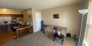 Cute 3 Bedroom Fourplex on Sunny Lane Gallery 4