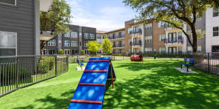 Crest at Park Central Apartments Gallery 59