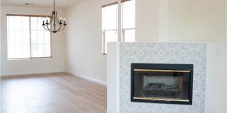 10808 Wallflower Avenue Gallery 55