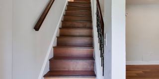 Beautiful- 3Bed/2Bath Townhome! Gallery 9