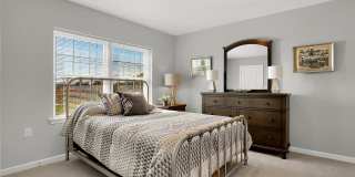 Oakwood Hills Gallery 3