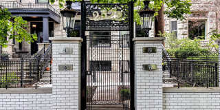 2522 North Burling Street Gallery 1