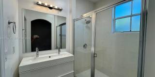 4933 N Harbor Isles Dr Gallery 14
