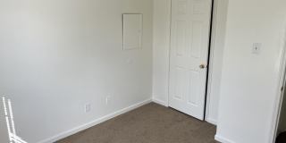 1603 Glover Avenue Gallery 17