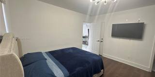 21230 NE 24th Ct Gallery 17