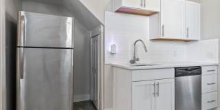 Restored Victorian Duplex | 3BR/2BA in Downtown Savannah Near Forsyth Park Gallery 8