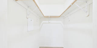 Bright & Spacious 3-Bedroom Apartment Gallery 1