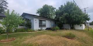 5 Bedroom home near the lake & BSU Gallery 1