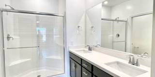 3 Bedroom 2.5 Bathroom Townhome - Pet Friendly. Gallery 16