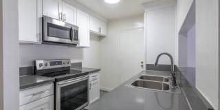 Oxford West Apartments Gallery 6