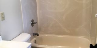 **3-BEDROOM/2-BATH RANCH W/ 2-CAR GARAGE!** Gallery 24