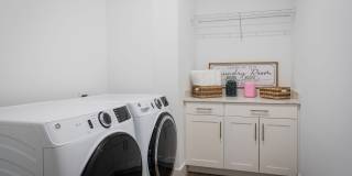 Everleigh Vernon Hills 55+ Active Adult Apartment Homes Gallery 28