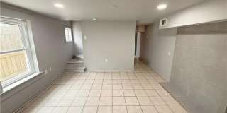 1323 MONROE Street Gallery 12