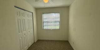 Ready Now! 4/2 Single Family Home in Arlington! Gallery 13