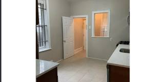 Spacious 3BR Townhouse with Modern Kitchen Hardwood Floors Available Now! Spacious 3BR Townhouse with Modern Kitchen Hardwood Floors Available Now! Gallery 7