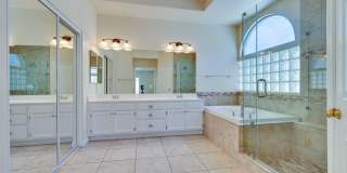 SE!! 4 Bedrooms!! Single Story!! NO HOA!! 3 Car Garage!!! Pool!!! Spa!!! RV Parking!!! Low maintenance Landscape!! Gallery 17