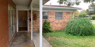 Lovely 3 bedroom 2 bath home Gallery 11