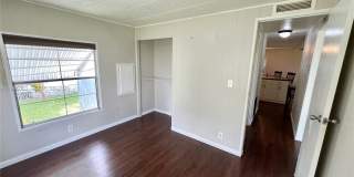 10550 W State Road 84 Gallery 10