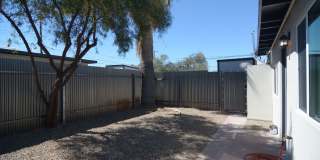 Remodeled 2 Bedroom 1 Bath Duplex! Great Central Tucson Location! Gallery 13