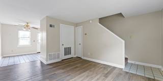 Beautiful Townhome on Anderson Gallery 11