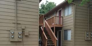 College Station - Northgate area -1 bedroom / 1 bath Apartment Gallery 3