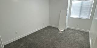 4 Bed 3.5 Bath Townhouse Gallery 1