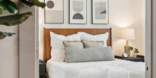 The Isley at Windsor Hill Gallery 33