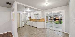 1401 E 18th St Gallery 22