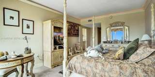 19955 NE 38th Ct Gallery 20