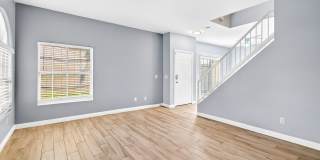 FANTASTIC 3-BEDROOM LAS VEGAS TOWNHOME IN GATED COMMUNITY! Gallery 6