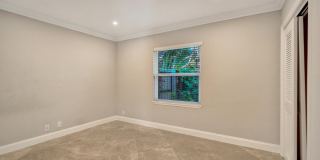 1145 NE 12th Avenue Gallery 30