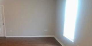 **LESS than 10 minute Drive from Fort Knox** Gallery 52